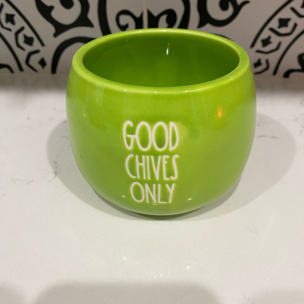 Rae Dunn GOOD CHIVES ONLY Mini Small Lime Green Ceramic Planter Pot Brand New